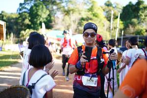 BIB: 2476
                            <button type="button" onclick="openModal(19025926)" class="btn btn-primary btn-sm float-right btn-popup" data-toggle="modal" data-target=".modal-high-quality">
                        <i class="fas fa-shopping-cart"></i> Add to Cart
                    </button>
                                            <button type="button" onclick="isThisMe(19025926, true)" class="btn btn-success btn-sm float-right btn-popup btn-isme hidden" data-toggle="tooltip" data-placement="bottom" title="นี่คือรูปของคุณใช่ไหม คลิกที่นี่เพื่อเอาเข้าอัลบั้ม">
                        <i class="fas fa-plus"></i> Add to album
                    </button>
                    <button type="button" onclick="isThisMe(19025926, false)" class="btn btn-warning btn-sm float-right btn-popup btn-isnotme hidden">
                        <i class="fas fa-ban"></i> Remove from album
                    </button>